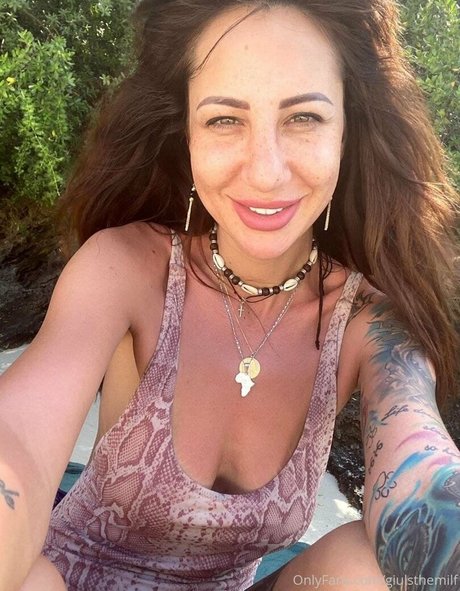 Giulsthemilf photo 3