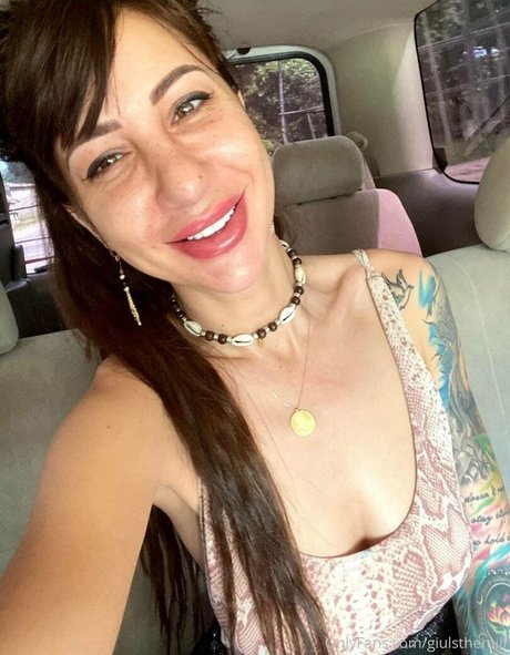 Giulsthemilf photo 21
