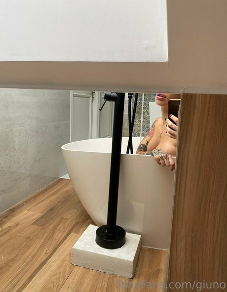 Giuno photo 77