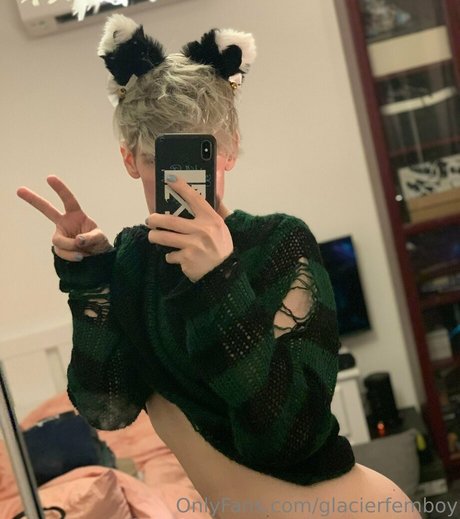 Glacierfemboy photo 1