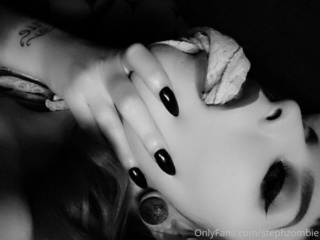 Glam Suicide photo 5