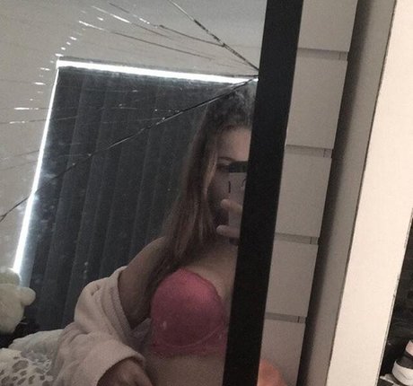 Glitterxkittenx photo 4