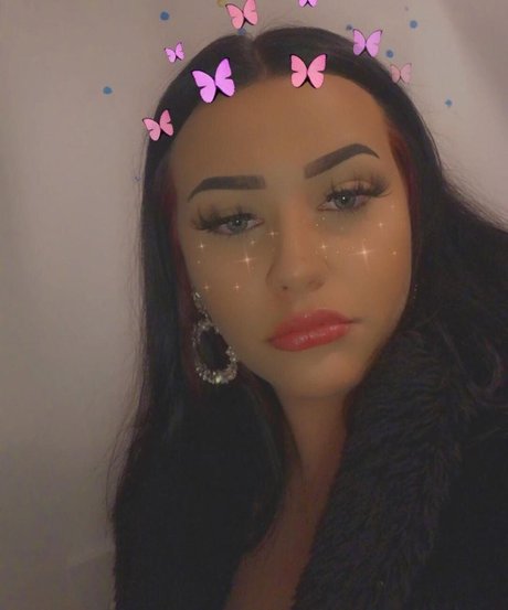 Glitterxkittenx photo 26