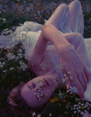 Gloria ASMR photo 29