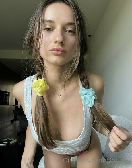 Gloria Sol photo 2036