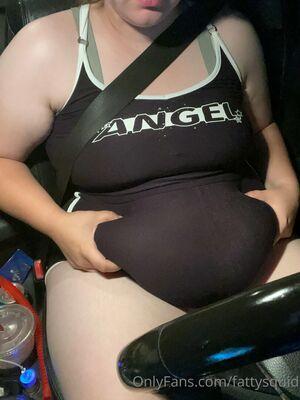 gluttonoussquid photo 12