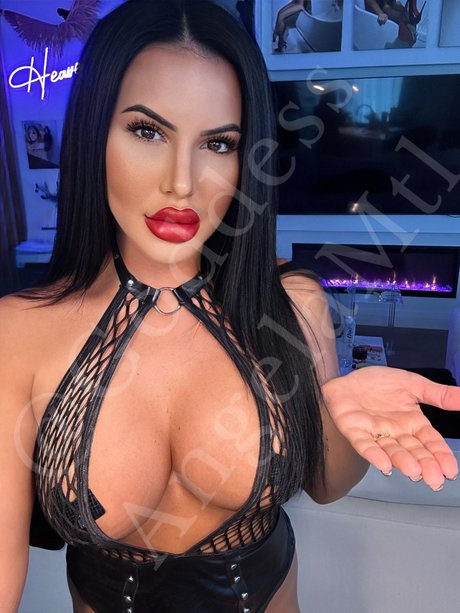 Goddess Angela photo 17