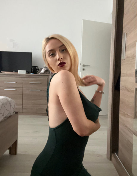 Goddess-blaze photo 9