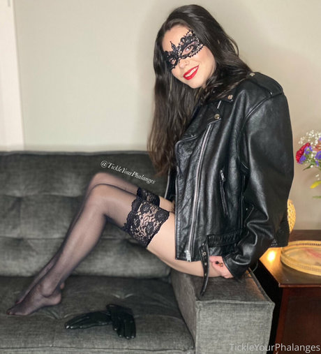 Goddess_tickle photo 12