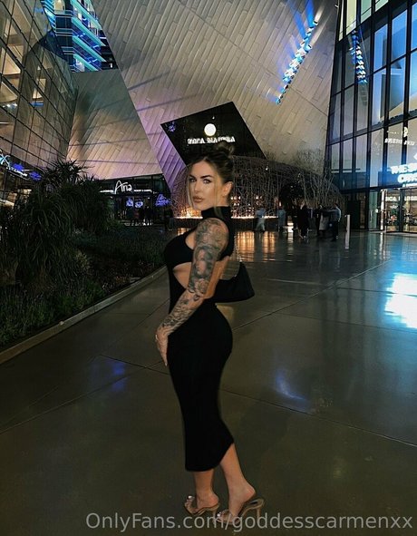 Goddesscarmenxo photo 63