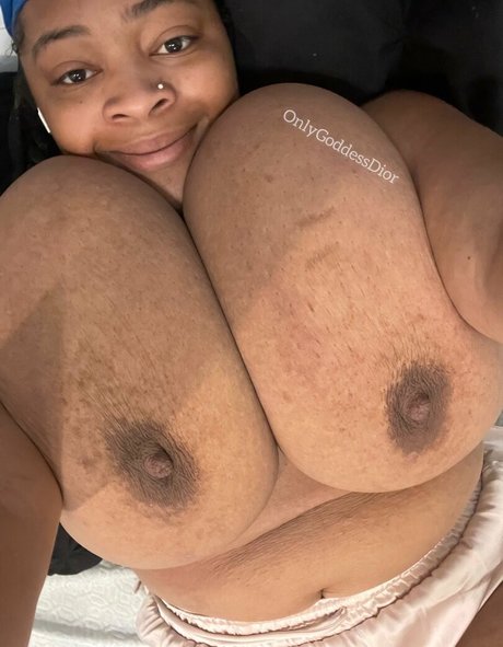 GoddessDior photo 1