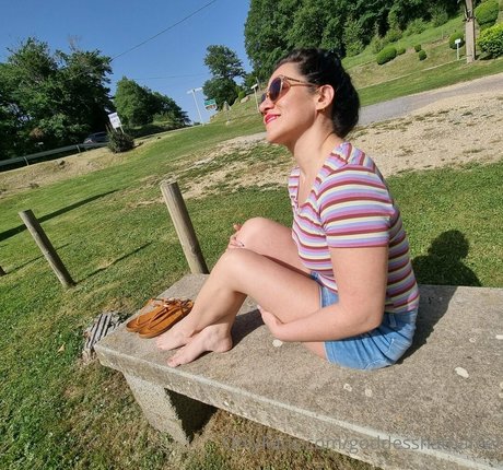 Goddesshathafeet photo 16