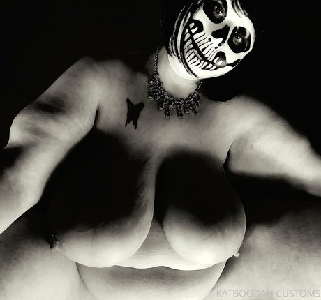 Goddesskatboodah photo 16