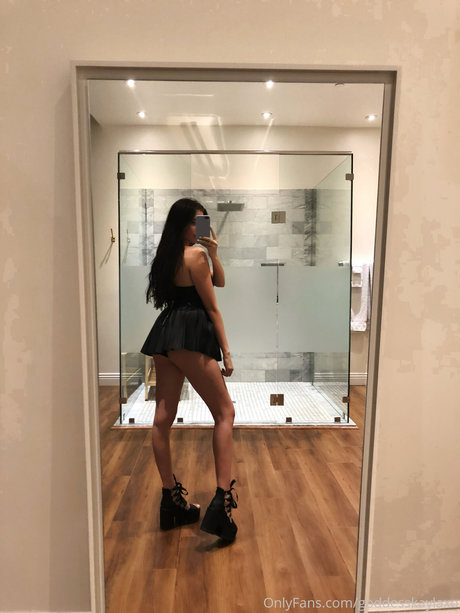 Goddess Kayla photo 10
