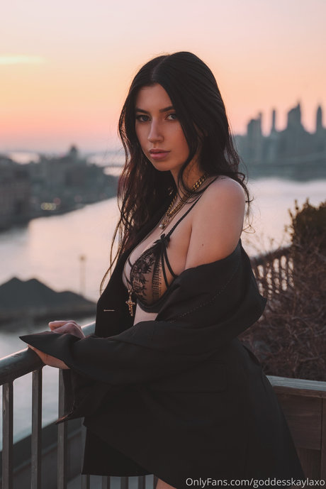 Goddess Kayla photo 12