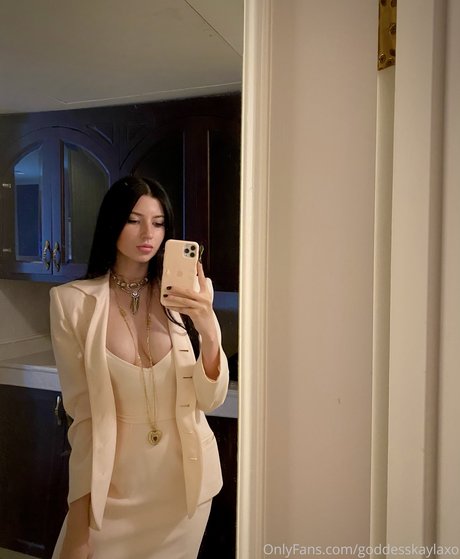 Goddess Kayla photo 40