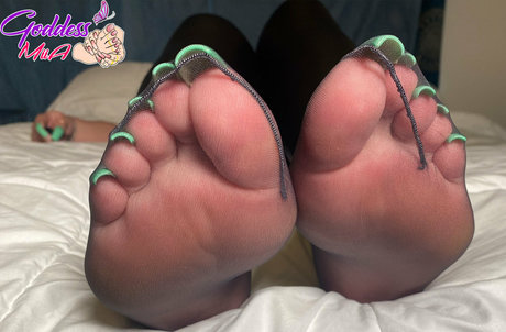 Goddessmiiafree photo 13