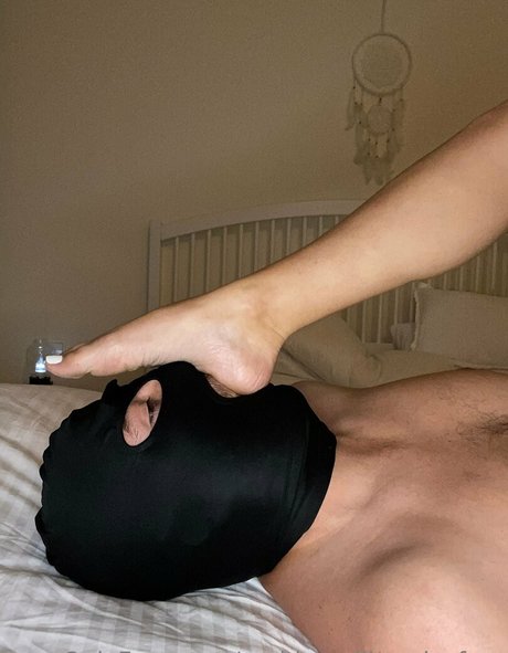 Goddesssilkysolesfree photo 23