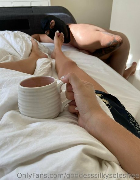 Goddesssilkysolesfree photo 31