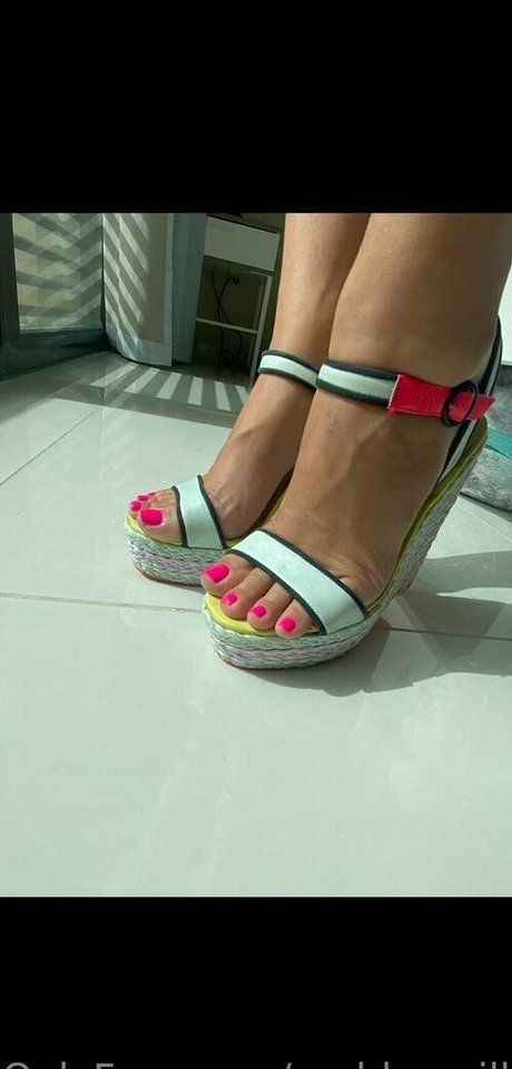 Goddesssilkysolesfree photo 40