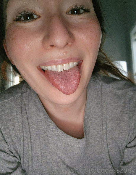 GoddessZoey photo 20