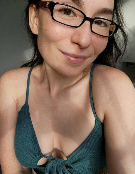 GoddessZoey photo 92