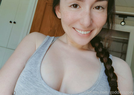 GoddessZoey photo 241