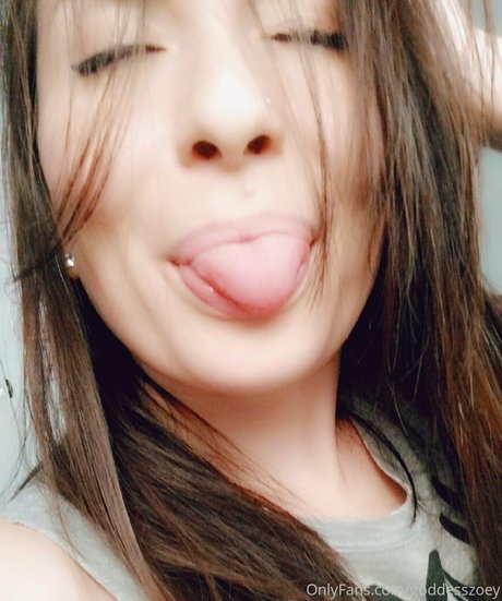 GoddessZoey photo 370