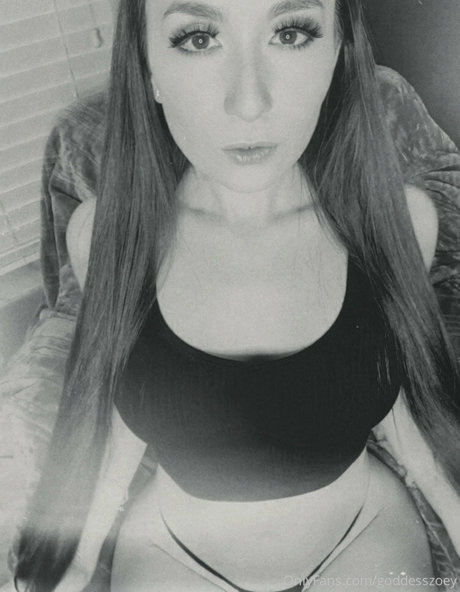 GoddessZoey photo 449