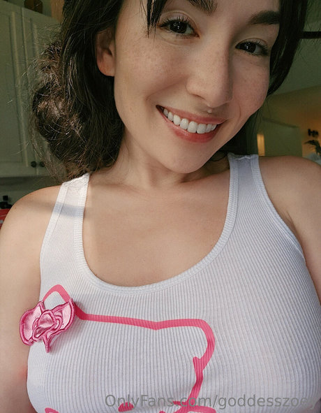 GoddessZoey photo 485