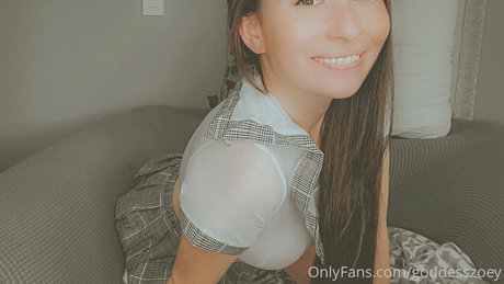 GoddessZoey photo 615