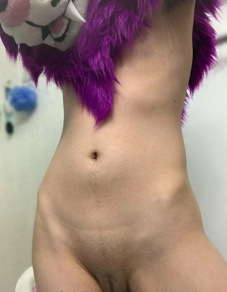 Goodkittykimara photo 1