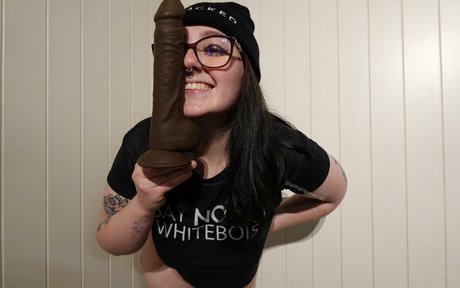Gothgirlgamer13 photo 11