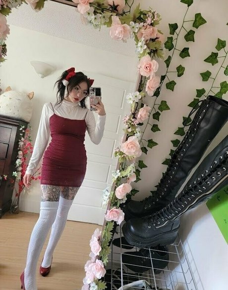 Gothgirlmaya photo 12