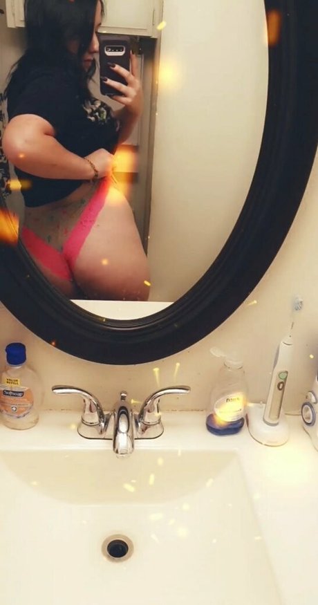 Gothickitti photo 26
