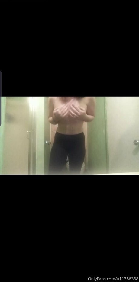 Gothickitti photo 96