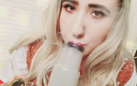 Gothickitti photo 155