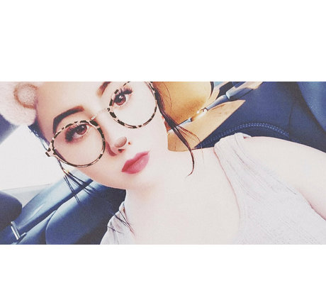 Gothickitti photo 179
