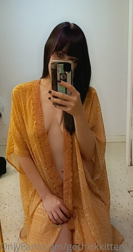 Gothickkitten_free photo 4