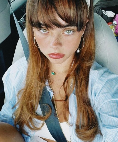 Grace Coffey photo 39