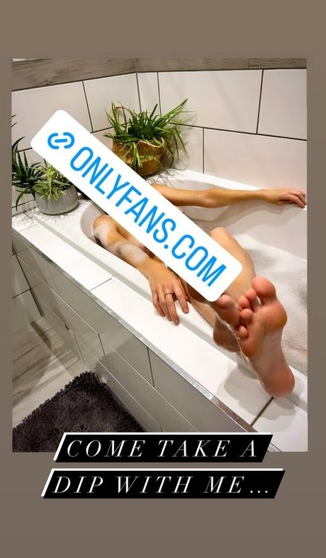 Graceful Feet photo 7