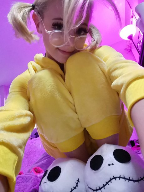 Gracie Greyy xo photo 7