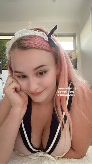 graciewaifufree photo 200