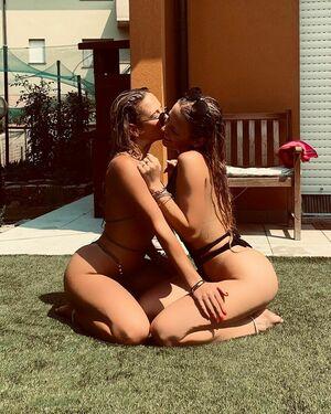 Grealisisters photo 161