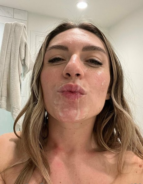 GreenEyezOnMe photo 7