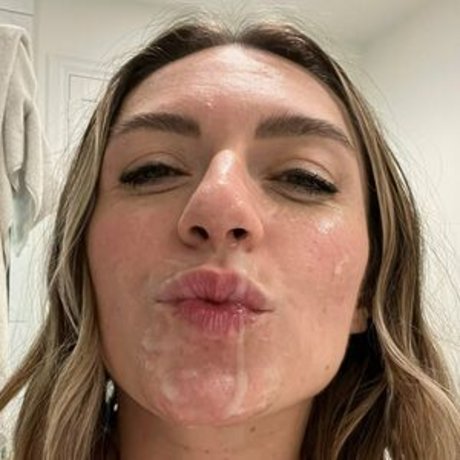 GreenEyezOnMe photo 14