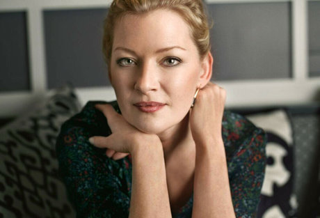 Gretchen Mol photo 39