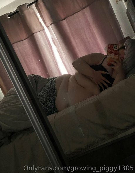 Growing_piggy1305 photo 82