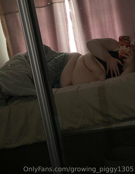 Growing_piggy1305 photo 83