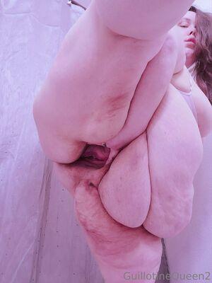 guillotinequeen2 photo 13